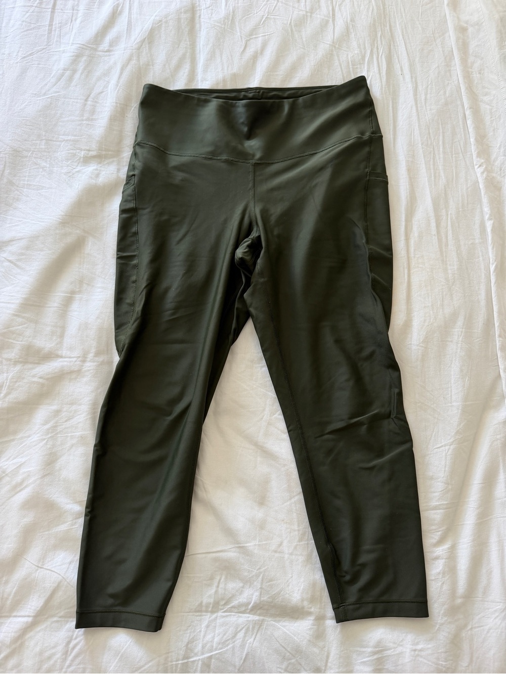 Athleta Dark Olive Interval Stash 7/8 Tight High-Waist Performance Leggings